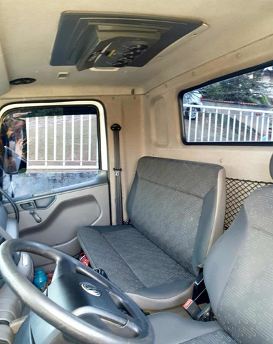 Imagem 7 de 7 de Volkswagen Constellation 15.190