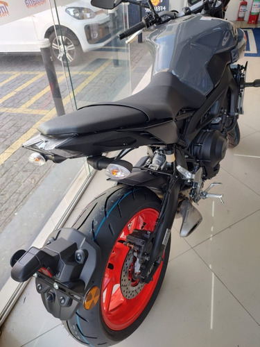 Imagem 21 de 23 de Yamaha Mt09 Abs 22/22 - Okm - R
