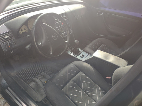Imagen 2 de 8 de Mercedes-benz Clase C 2.4 C240 Sport 2000