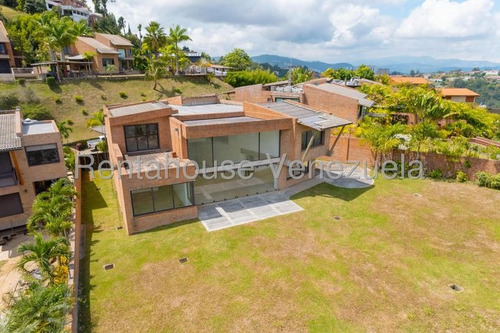 Casa En Venta En La Hatillana, El Hatillo.