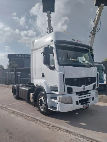 Renault Premium 440