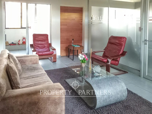 Oficinas En Arriendo Por Piso , Planta Libre Y Pri...