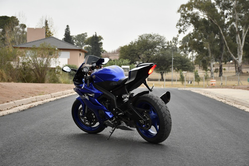 Yamaha R6 - 2018