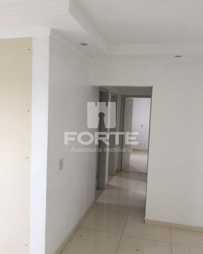 Imagem 10 de 20 de Vendo Apartamento Em Ótima Localização Com 3 Dormitorios E 1 Suite, Vaga Coberta E Fixa, Com Toda Infra Estrutura E Área De Lazer Completa. - Ap00032 - 69216719