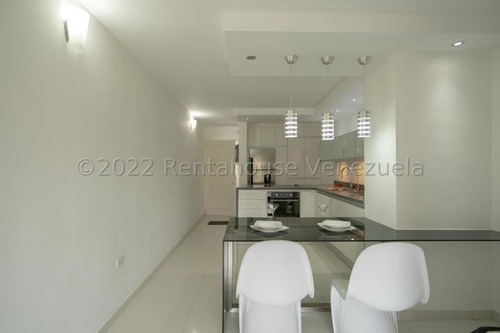 Imagen 5 de 14 de Livy Ramírez Vende Apartamento En Colinas De La Tahona Mls #23-12225