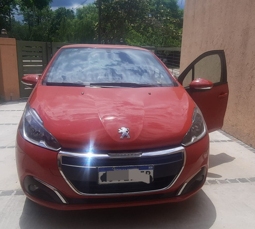 Peugeot 208 1.6 Allure