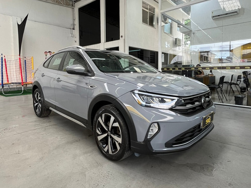 Volkswagen Nivus 1.0 200 TSI TOTAL FLEX HIGHLINE AUTOMÁTICO