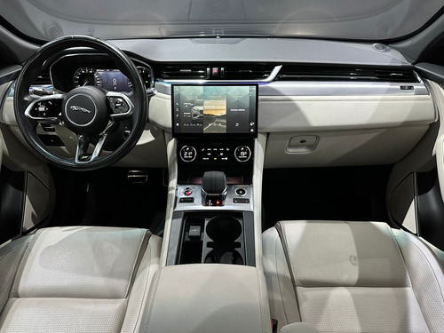 Jaguar F-PACE 3.0 R-Dyn.SE AWD 340cv (Híbrido)