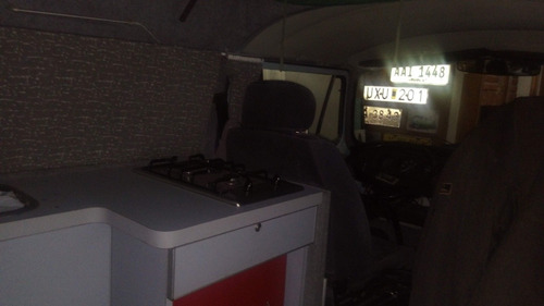 Volkswagen Kombi Furgon Furgon Camperizado