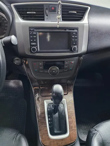 Nissan Sentra 1.8 Exclusive Navi At