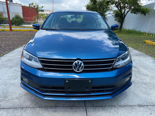 Imagen 4 de 14 de Volkswagen Jetta 2015 2.5 Comfortline Mt At