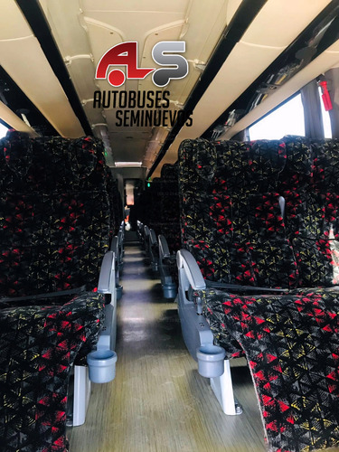 Autobus Irizar I8 Integral 2018 2 Ejes 32 Plazas 2 Baños