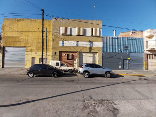 Depósito En Venta - Baños - Oficinas - 460mts2 - San Martín, Villa Maipú