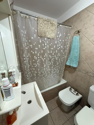 Departamento En Venta De 2 Ambientes Al Frente Con Balcón - Villa Dominico