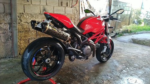Imagem 2 de 8 de Ducati Monster 796