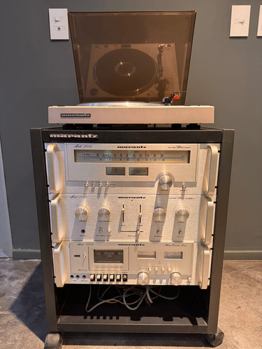 Marantz- Stereo Turner- Consolé Stereo- Stereo Cassette Deck Plateado