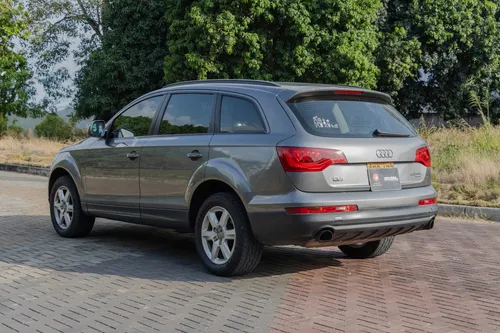 Audi Q7 V6 3.0 Tdi Quattro Attraction