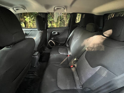 Imagen 8 de 20 de Jeep Renegade 1.8 Automatica Sport Plus Año 2018 Gris Plata
