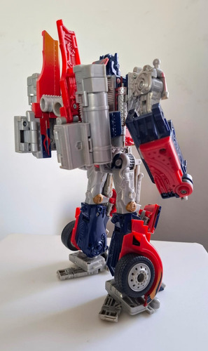 Optimus Prime Premium Series Transformers Hasbro Takara (Usado)