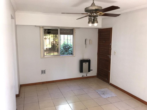 Imagen 4 de 13 de Retasado Oportunidad Excelente Departamento En Viplastic De 3 Ambientes