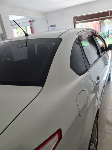 Fiat Grand Siena 2013 1.4 Attractive Flex 4p