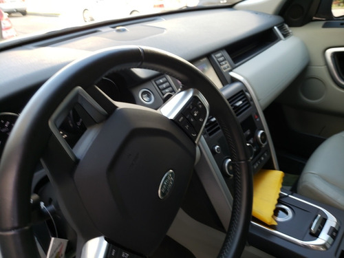 Imagem 4 de 13 de Land Rover Discovery Sport 2015 2.0 Si4 Se 5p