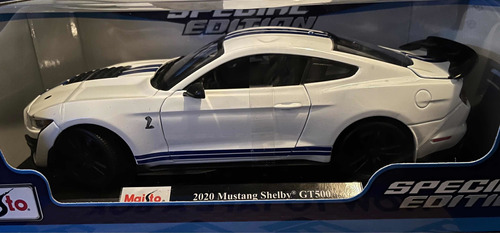 Mustang Shelby Gt 500 A Escala 1:18