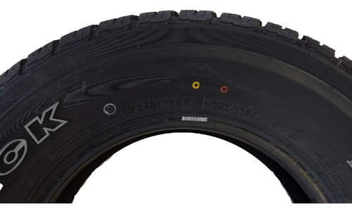 Llanta 245/75r17 121/118s A/t Royal Black