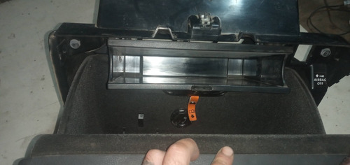 Guantera Porta Objetos, Manual Volkswagen Passat B6 06/11
