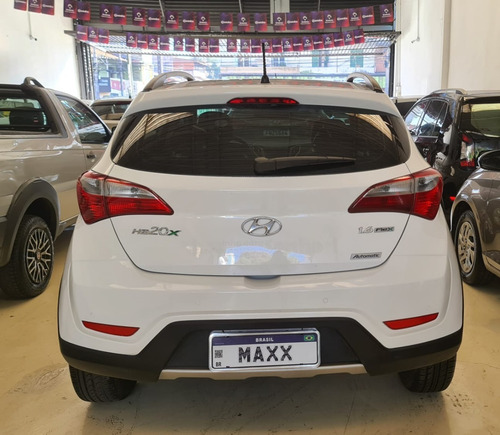 Imagem 6 de 13 de Hyundai Hb20x 1.6 Premium Aut Ano:2015