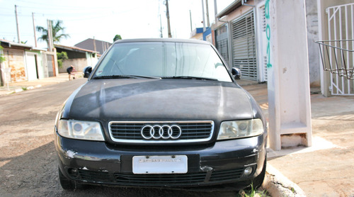 Carro Batido Audi A4 2000 1.8 Automatico  Leia A Descrição 