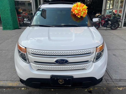 Imagen 2 de 12 de Ford Explorer 2014 4.0 Limited V6 Sync 4x2 Mt