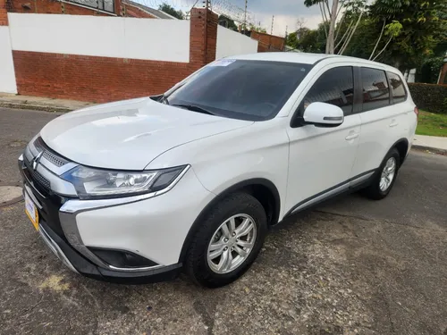 Mitsubishi Outlander 2.4 Kaiteki