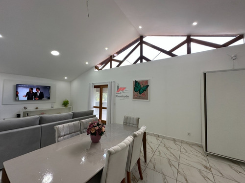 Chácara Com 2 Casas Com Lago Antes Do Centro De Ibiúna - Código 2112 - R$ 640 Mil