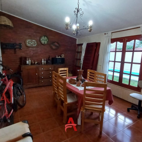 Imagen 8 de 18 de Vendemos Casa 2 Dorm. Con Pileta En Banda Norte