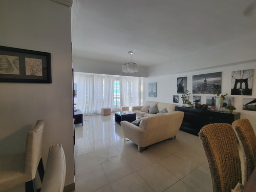 Foxpiantini.com - A333 | Apartamento De Lujo En Alquiler En Piantini | Ubicación Estratégica Y Diseño Exclusivo