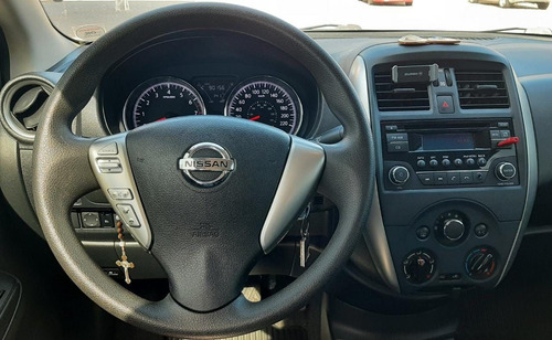 Imagem 10 de 13 de Nissan Versa 2016 1.6 16v Sl Flex 4p
