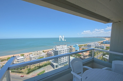 Apartamento En Venta Playa Mansa-ref:4371