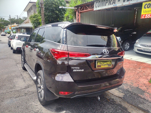 Imagem 9 de 13 de Hilux Sw4 7l Srx 2.8 Tdi 4x4 Couro Rodas U.dona Nova = 0k