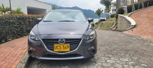 Mazda 3 2.0 Prime