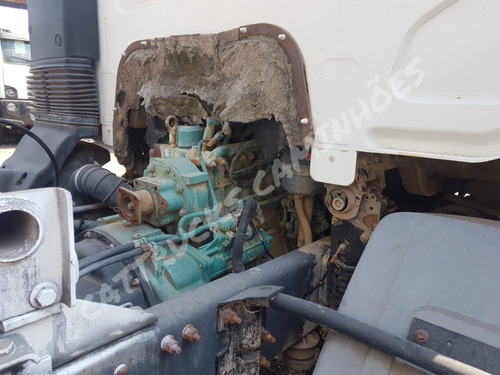 Volvo Vm 260 6x4 Betoneira Liebherr 2011
