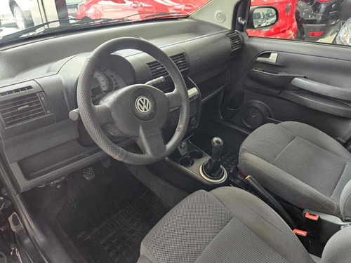 Volkswagen Fox 1.0 MI PLUS 8V FLEX 4P MANUAL
