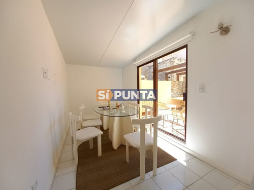 Imagen 12 de 17 de Gran Oportunidad Apartamento Reciclado Con Patio Y Parrillero Propio