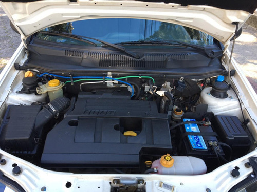Fiat Palio Weekend Adventure 1.8