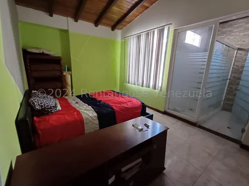 *jl/oportunidad De Negocio Galpón Cerrado 1 Abierto, 2 Casas Local Y Mas En Venta Barquisimeto, Centro Lara, Venezuela/ José López # 24-15926 / 920 M²