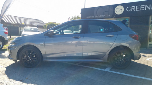 Chevrolet ONIX HB RS 1.0 T RS 1.0T MT HB