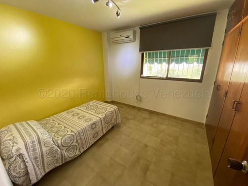 Imagen 5 de 10 de Casa En Venta En Los Naranjos Del Cafetal