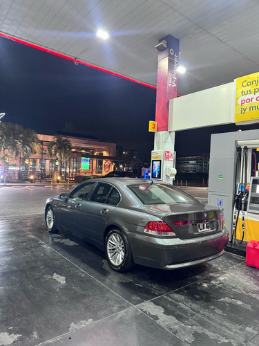 BMW Serie 7 4.4 745ia Premium