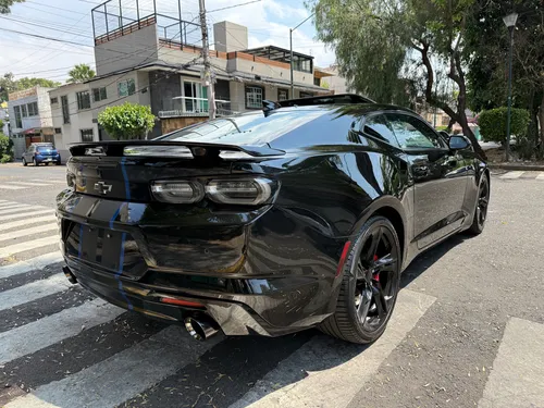 Chevrolet Camaro 6.2 Ss At