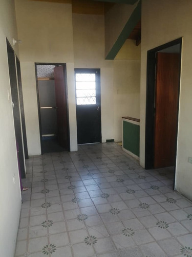 Imagen 3 de 13 de As En Alquiler Casa Doble Propósito En Av. Ferrero Tamayo As